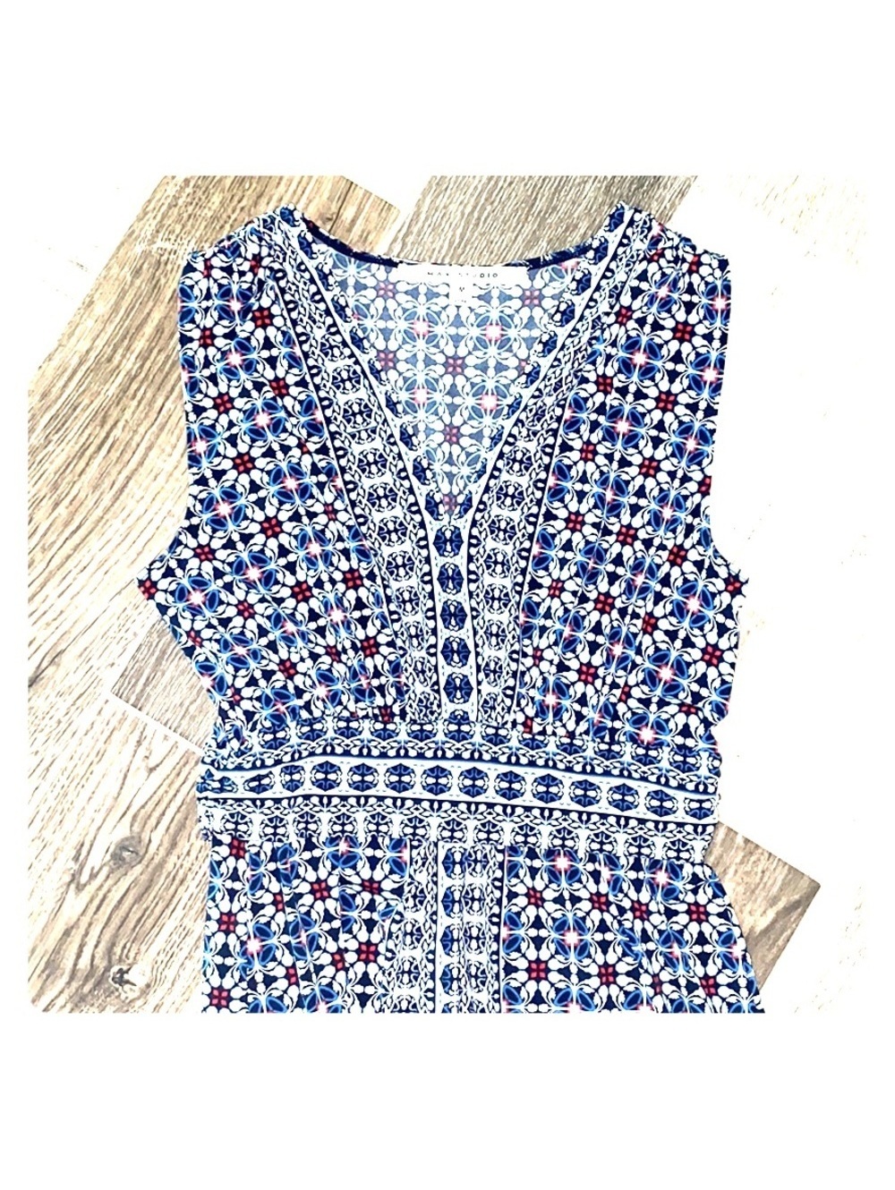 Max Studio Next Studio Bohemian Long Dress Blue Red Geometric Pattern M EUC - Picture 2 of 3